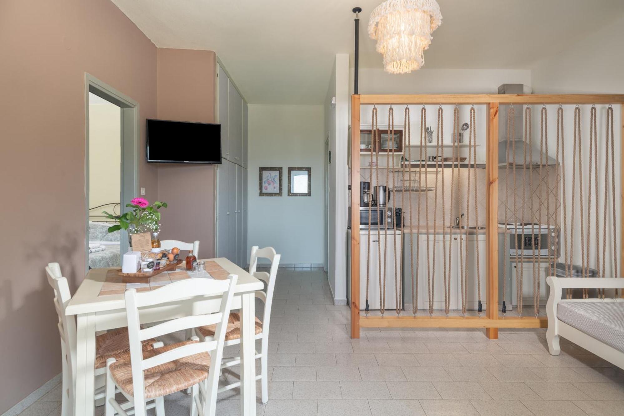 Adrakos Apartments (Adults Only) Елунда Екстер'єр фото