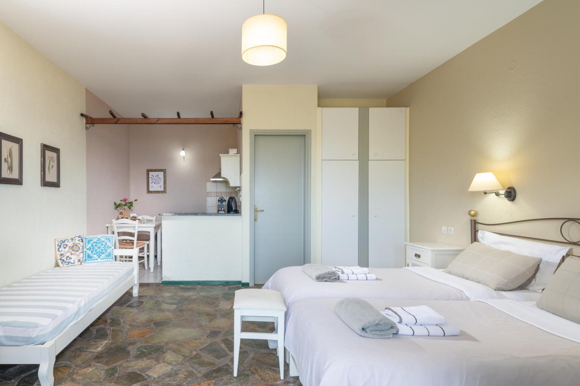 Adrakos Apartments (Adults Only) Елунда Екстер'єр фото